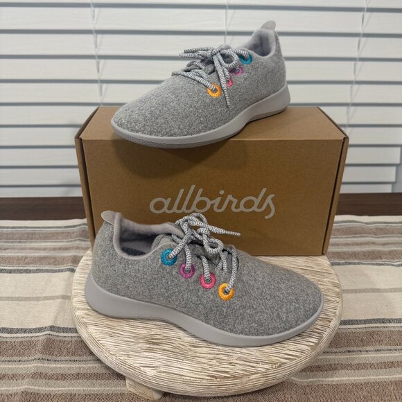 allbirds Smallbirds Wool Runner Unisex Youth 2 Light Grey Casual Sneaker - Picture 1 of 12